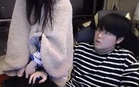 姿态爆料女朋友视频,女友视频中的动人姿态揭秘